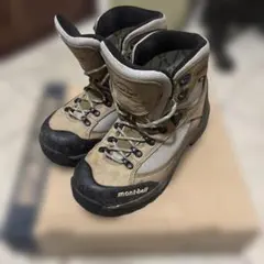 몽벨 트레킹 슈즈 25.0cm