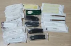 使い捨て折りたたみヘアブラシ12個とコーム7こ　全19点　ホテルアメニティ