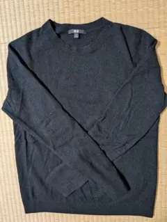 ユニクロ UNIQLO ブラック カシミヤクルーネックセーター Mサイズ