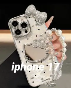 iphone 17スマホケース　ミラー付きキティ風デコ　ストラップ付き　シルバー