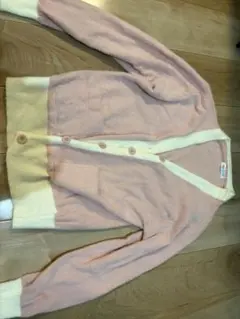ピンク長袖カーディガン