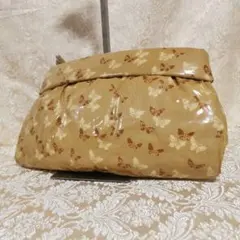 希少　ボッテガヴェネタ　ヴィンテージ　クラッチ　ポーチ　エナメル　蝶柄