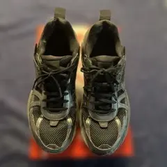NIKE V2K RUNブラック　28.5cm