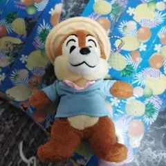 チップ ぬいぐるみ 水色のシャツ