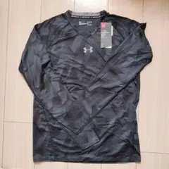 新品未使用UnderArmourHeatGear 長袖Tシャツ ブラック、レッド
