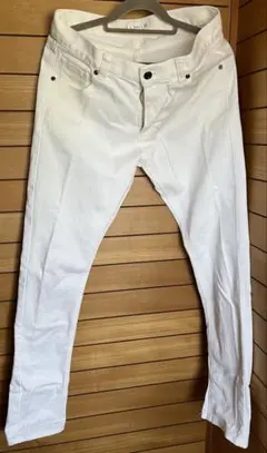 Item thumbnail for item 7f7df8be-ac55-4e4a-9db2-3d36a89372db