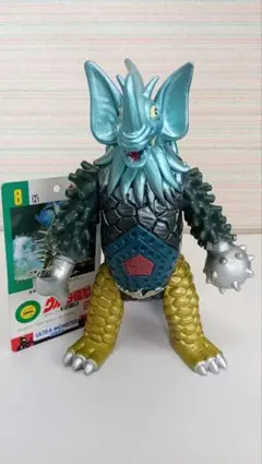 タイラント☆ウルトラコレクション43☆硬質ソフビ☆プラタグ付き