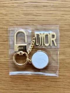 DIOR ディオール ノベルティ キーリング チャーム ゴールド 箱付き 未使用