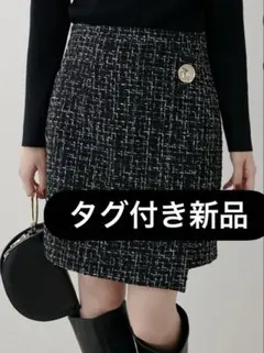 新品タグ有り　べこべこ釦ラップミニスカートのサムネイル
