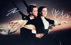 セール中…レオナルド・ディカプリオとケイト・ウィンスレット直筆サイン入り大型写真 レオナルド・ディカプリオとケイト・ウィンスレット直筆サイン