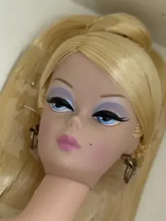 Item thumbnail for item e6fae36e-43cf-4cf0-a2e7-6ebee8b08132