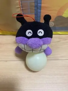 バイキンマンぬいぐるみ