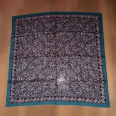 ペイズリー柄シルク風スカーフ