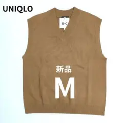 新品　ユニクロ　UNIQLO C　ニットベスト　ベージュ　Mサイズのサムネイル
