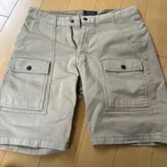 BEAMS カーゴショートパンツ ベージュ