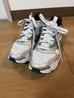 Nike zoom air シルバー　US7