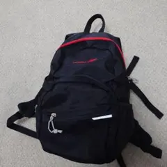 New Balance ブラック/レッド リュック　幼児用