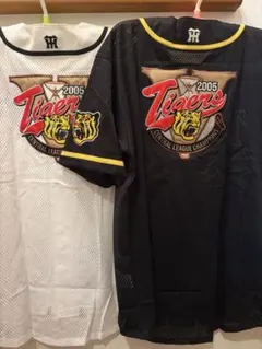 非売品 阪神タイガース ゴールドユニフォーム 猛虎烈伝全巻購入者特典