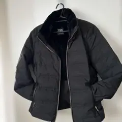 ZARA ブラック ダウンジャケット フリースライニング　フード無し