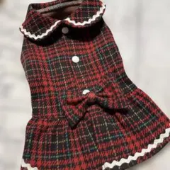 犬服ハンドメイド　バックオープンワンピース
