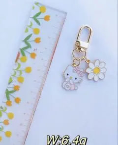 ハローキティキーホルダー