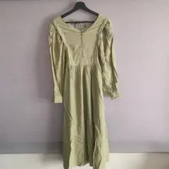 レイカズンRAYCASSIN ピスタチオグリーン　ロングワンピース　ボリューム袖