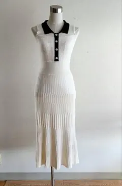 美品　ROYAL PARTYのリブ編みホワイトニットワンピース