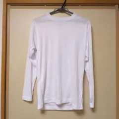 メンズ　ホワイト 長袖カットソー　サイズM　1枚