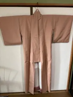 上質な紬　着物　テラコッタ