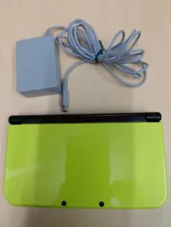 New Nintendo 3DS LL ライム&ブラック ACアダプター付き