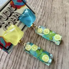 079 レジンのレモンイヤリング