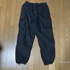 UNIQLO パラシュートカーゴパンツ ブラック Sサイズ