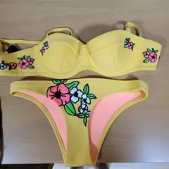 フラワー刺繍イエロービキニセット