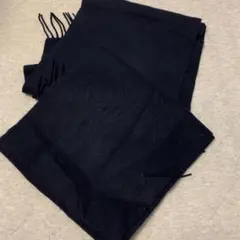 ユニクロ　カシミアマフラー　ネイビー　1枚