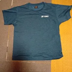 YONEX 青 Tシャツ(未使用)