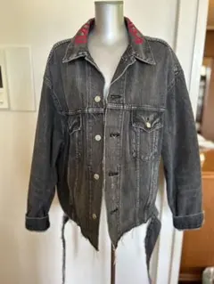 BALENCIAGA ダークグレー メンズデニムジャケットのサムネイル