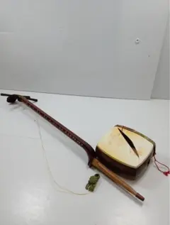 ​【訳あり・ジャンク】三味線 延棹 練習用 ポジションシール・撥・小物付き