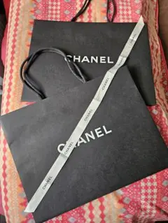 【２枚＋１枚のセット】CHANEL シャネル ショップ袋 大きめサイズ&リボン
