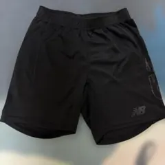 New Balance ブラック ハーフパンツ150cm