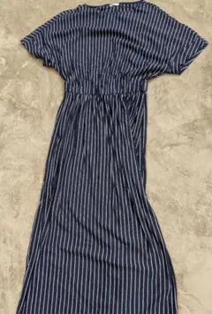ストライプ　ワンピース　GU　M