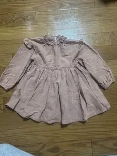 フリル付きピンク長袖ワンピース90