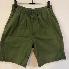 UNIQLO ショートパンツ オリーブ Sサイズのサムネイル