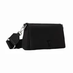 最新モデル Ami Paris ブラックナイロンMarcel Lunch Box - メルカリ