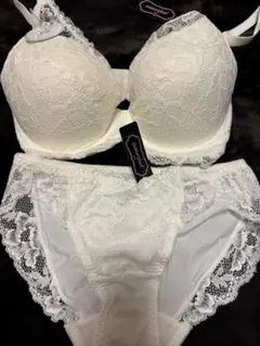 【新品】aimerfeel 極 ブラ・ショーツセット E75/M