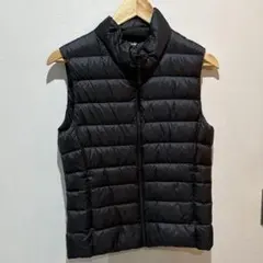 【美品】　UNIQLO ユニクロ　ダウンベスト　M