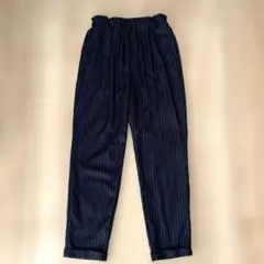 ビューティ&ユース ユナイテッドアローズ　テーパードパンツ　ネイビー　ストライプ