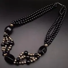 Item thumbnail for item b61a8bc3-3a7c-4c99-a715-2edced856824