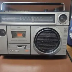 AIWA アイワ TPR-830 昭和レトロ ラジカセ通電確認済み 訳あり - メルカリ