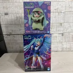 【新品未開封】ガンダム45周年×初音ミク　フィギュア 2体セット