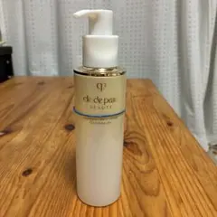 クレドポーポーテ　ユイルデマキアンドヴィサージュ